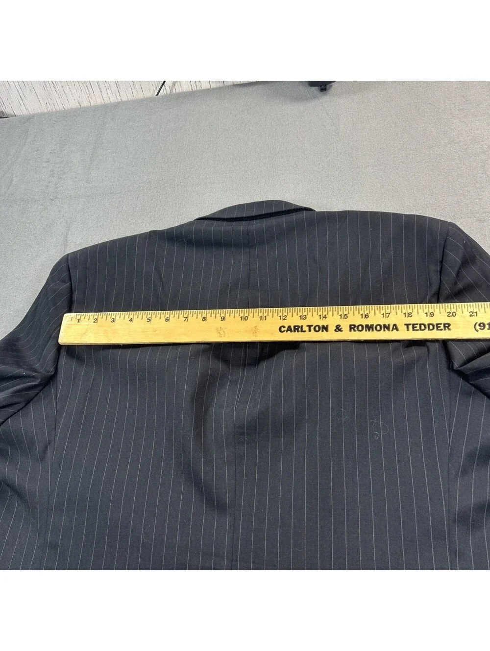 Andrew Fezza Size 48R Black 100% Worsted Wool Pinstripe Blazer Suit Coat